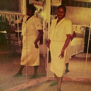 Meet your Posher, Manite